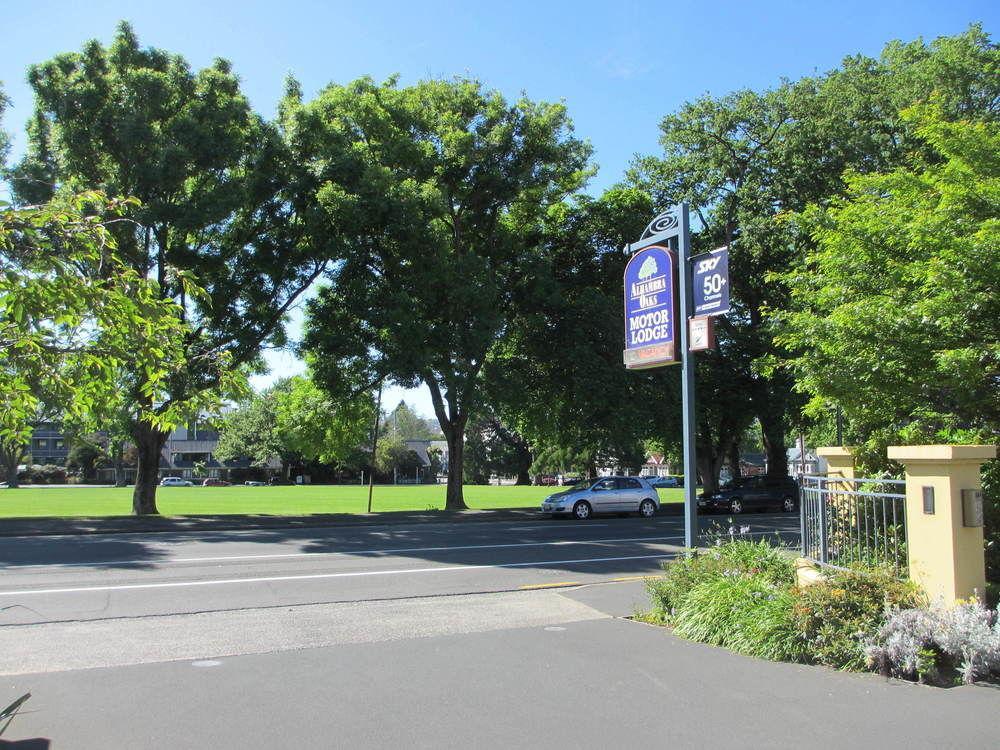 Alhambra Oaks Motor Lodge Dunedin Exteriér fotografie