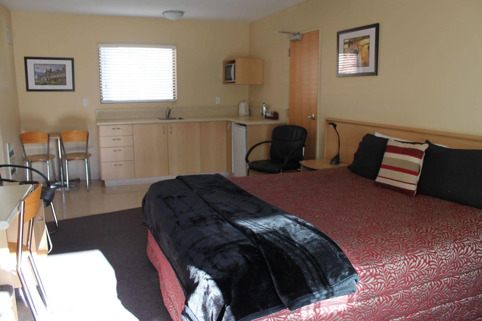 Alhambra Oaks Motor Lodge Dunedin Exteriér fotografie